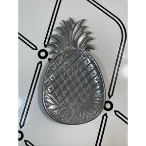 Pineapple‑Shaped Metal Serving Tray Made in India 11¾″ x 6½″ Tropical Decor